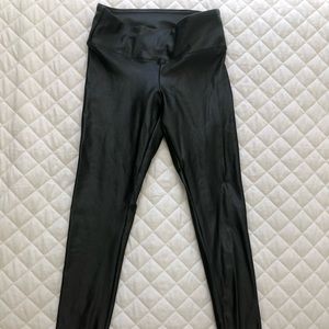 Koral lustrous leggings